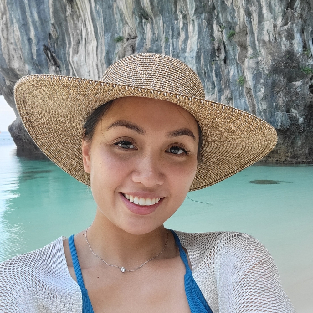 Meet your Posher Pammy